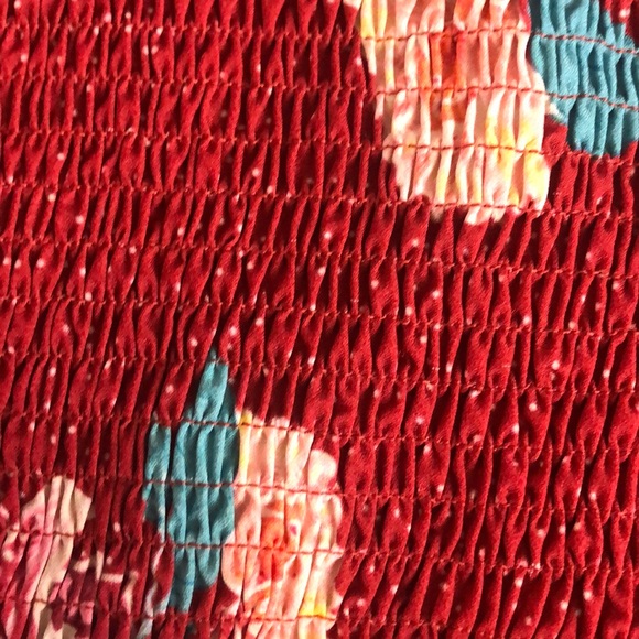 New Showpo Dress - Picture 4 of 4